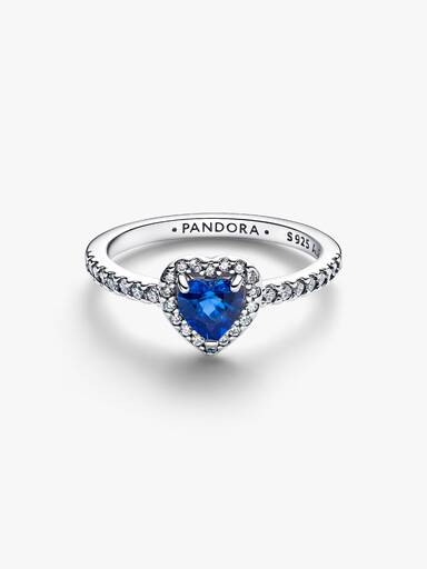 Ring med upphöjt blått hjärta