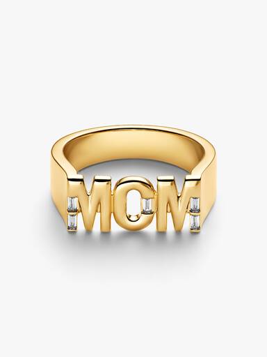 Guldpläterad ring ”MOM”