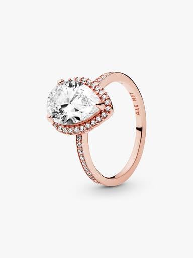 Ring med glittrande droppe