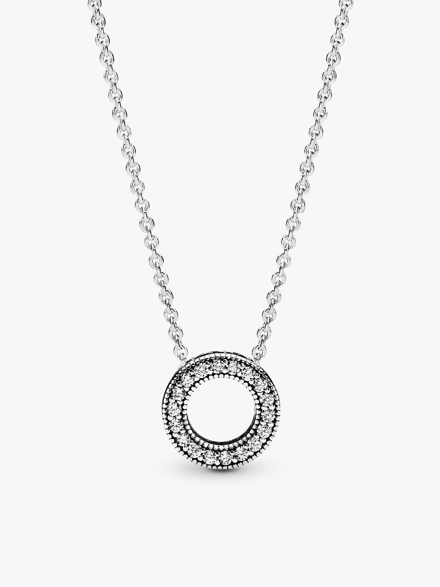 Collierhalsband med Pandoras logotyp
