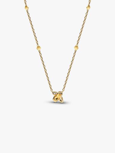 Halsband med hängsmycke