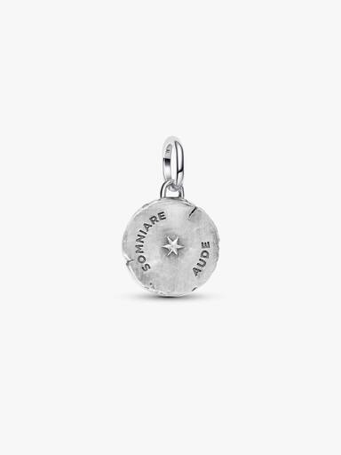 Fjärilsformad medaljberlock