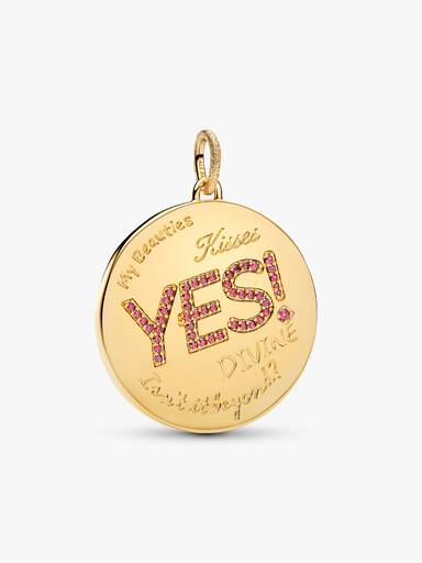 Pat McGrath The Beauty Mantra stor medaljong