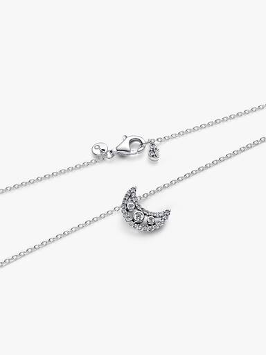 Halsband med glittrande halvmåne